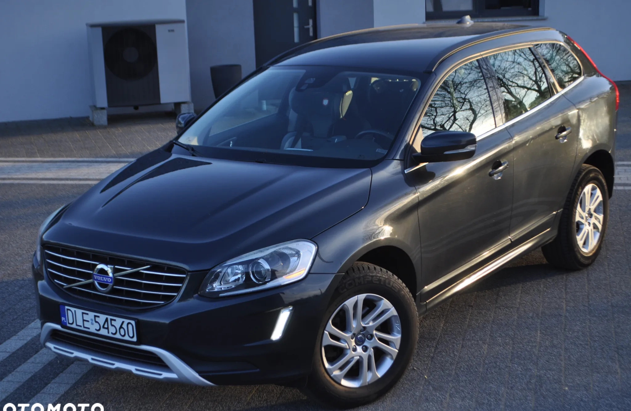 Volvo XC 60 cena 67500 przebieg: 184000, rok produkcji 2014 z Legnica małe 742